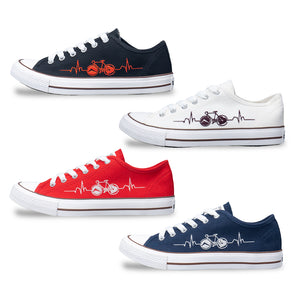 รองเท้าผ้าใบ รองเท้าผ้าใบผูกเชือก รองเท้าผ้าใบผูกเชือกผู้ชาย รองเท้าผ้าใบผูกเชือกผู้หญิงสีครีม,แดง,กรม,ดำ ลายจักรยานสุดเท่ห์ นุ่ม เบา ใส่สบาย