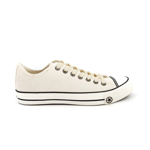 รองเท้าผ้าใบ รองเท้าผ้าใบผูกเชือก รองเท้าผ้าใบผูกเชือกผู้ชาย รองเท้าผ้าใบผูกเชือกผู้หญิงสีครีม ลายดาวสุดเทห์ ใส่สบาย น้ำหนักเบา