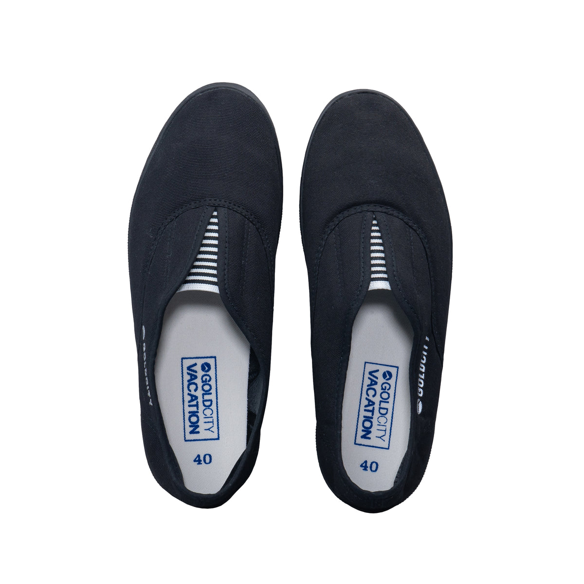 รองเท้าสลิปออน หันหน้า