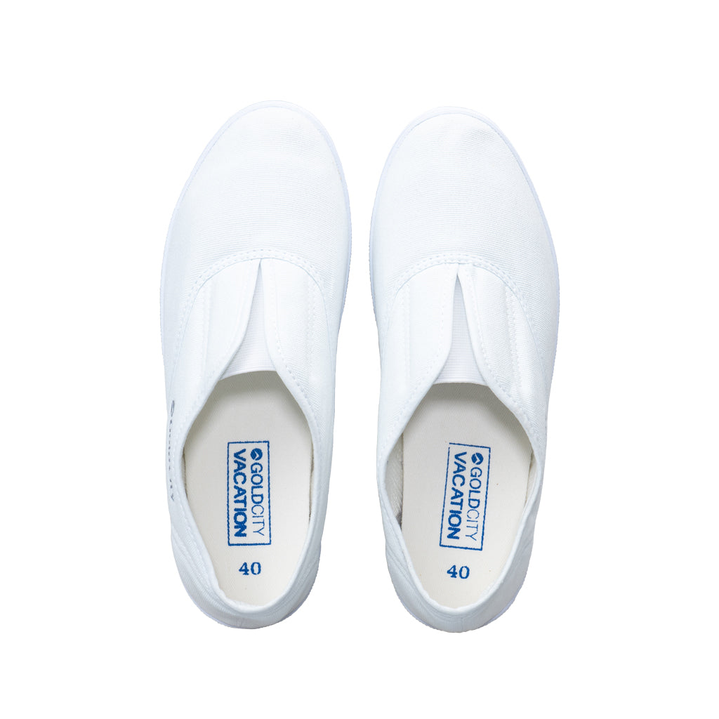 รองเท้าสลิปออน หันหน้า