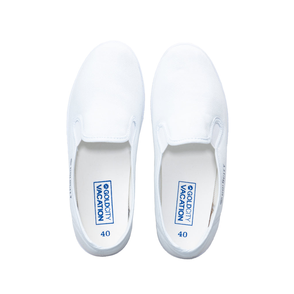 รองเท้าสลิปออน หันหน้า