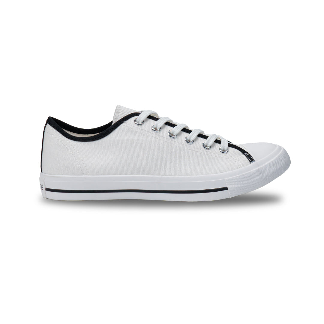 รองเท้าผ้าใบ รองเท้าผ้าใบผูกเชือก รองเท้าผ้าใบผูกเชือกผู้ชาย รองเท้าผ้าใบผูกเชือกผู้หญิงสีครีม/ดำ นุ่ม เบา ใส่สบาย