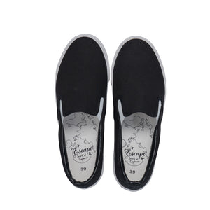 รองเท้าผ้าใบ รองเท้าสลิปออน รองเท้าผ้าใบสลิปออนผู้ชาย รองเท้าผ้าใบสลิปออนผู้หญิงสีดำ/ขาว ขอบนุ่ม น้ำหนักเบา ใส่สบาย