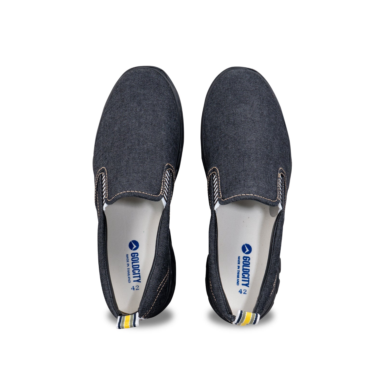 รองเท้าผ้าใบ รองเท้าผ้าใบสลิปออนผู้ชายสีดำ ลายยีนส์สุดชิค น้ำหนักเบา พื้นยางพาราแท้ ร้อยปุ่ม ไม่ลื่น