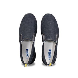 รองเท้าผ้าใบ รองเท้าผ้าใบสลิปออนผู้ชายสีดำ ลายยีนส์สุดชิค น้ำหนักเบา พื้นยางพาราแท้ ร้อยปุ่ม ไม่ลื่น