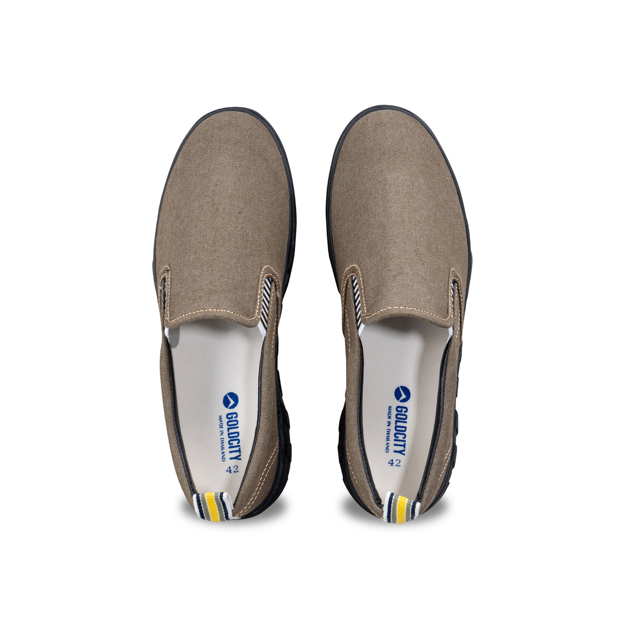 รองเท้าผ้าใบ รองเท้าผ้าใบสลิปออนผู้ชายสีเบจ ลายยีนส์สุดชิค น้ำหนักเบา พื้นยางพาราแท้ ร้อยปุ่ม ไม่ลื่น