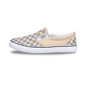 รองเท้าผ้าใบ รองเท้าผ้าใบสลิปออนผู้ชายสีเทา/เบจ ลายตารางสุดเทห์ ขอบนุ่ม ใส่สบาย