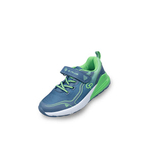 รองเท้าผ้าใบ หันหน้า