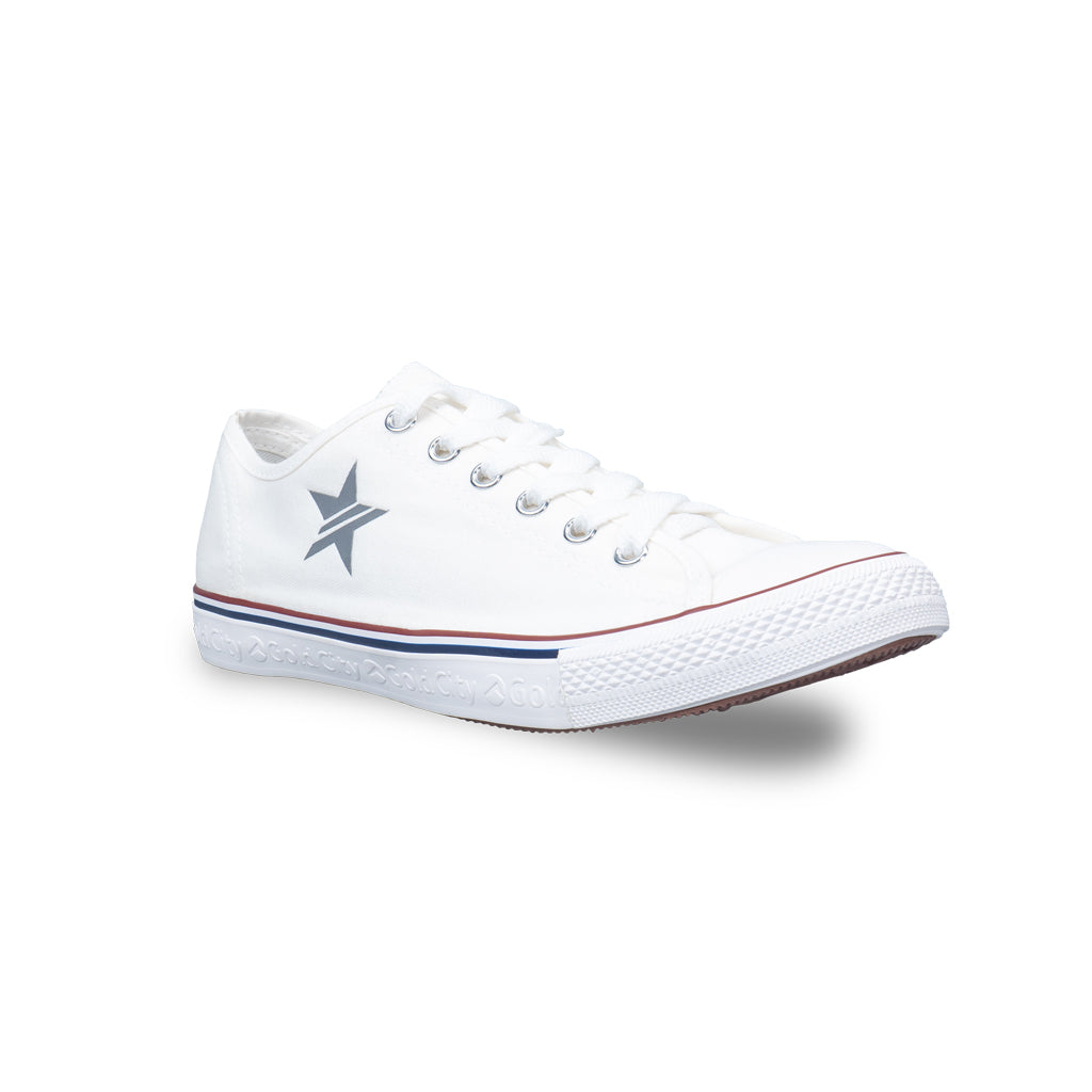 รองเท้าผ้าใบ รองเท้าผ้าใบผูกเชือก รองเท้าผ้าใบผูกเชือกผู้ชาย รองเท้าผ้าใบผูกเชือกผู้หญิงสีครีม ลายดาวสะท้อนแสง นุ่ม เบา ใส่สบาย