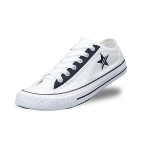 รองเท้าผ้าใบ รองเท้าผ้าใบผูกเชือก รองเท้าผ้าใบผูกเชือกผู้ชาย รองเท้าผ้าใบผูกเชือกผู้หญิงสีขาว/ดำ ลายดาวสุดเท่ห์ นุ่น เบา ใส่สบาย