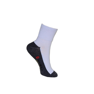 ถุงเท้านักเรียน