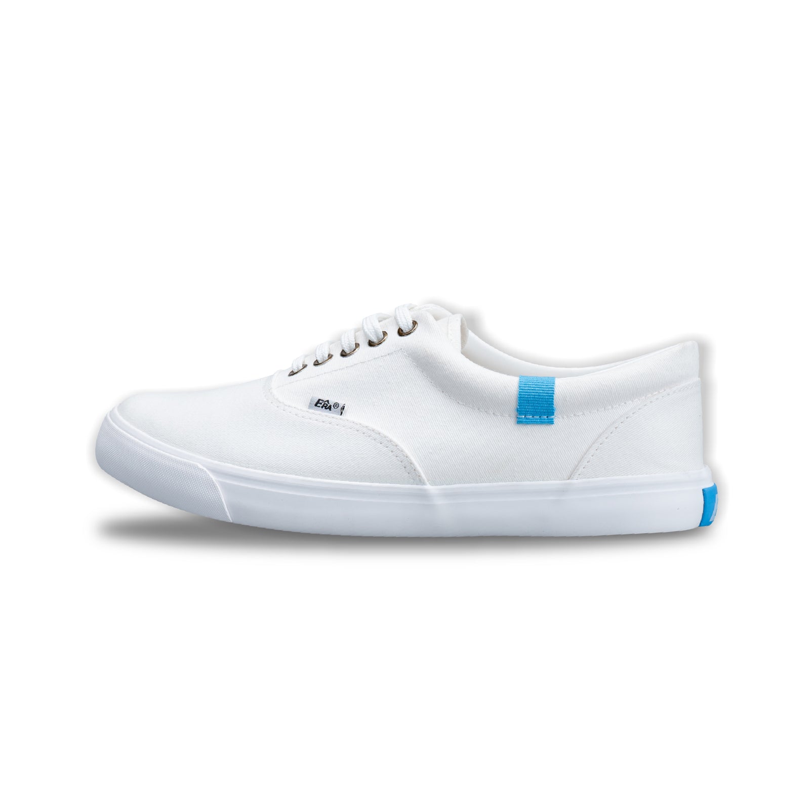 รองเท้าผ้าใบ รองเท้าผ้าใบผูกเชือก รองเท้าผ้าใบผูกเชือกผู้ชาย รองเท้าผ้าใบผูกเชือกผู้หญิงสีครีม/ฟ้า  ดีไซน์เท่ด้วยริบบิ้นสวยหวาน นุ่มสบาย ไม่กัดเท้า 