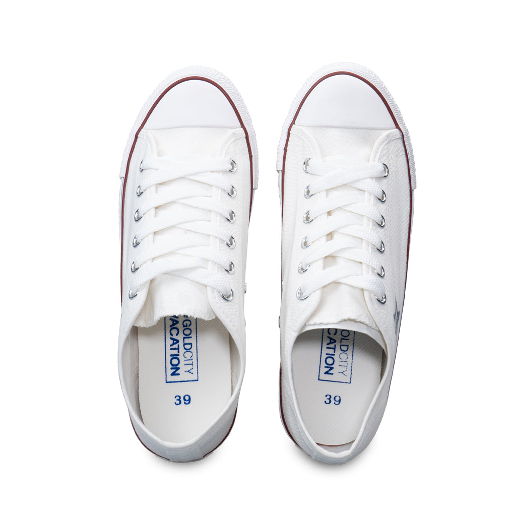 รองเท้าผ้าใบ รองเท้าผ้าใบผูกเชือก รองเท้าผ้าใบผูกเชือกผู้ชาย รองเท้าผ้าใบผูกเชือกผู้หญิงสีครีม ลายดาวสะท้อนแสง นุ่ม เบา ใส่สบาย