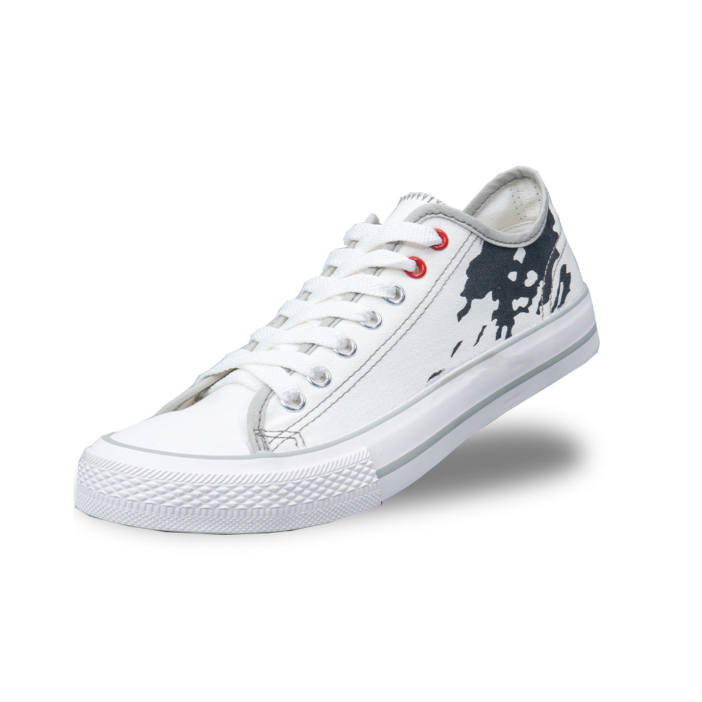 รองเท้าผ้าใบแฟชั่น หันหน้า