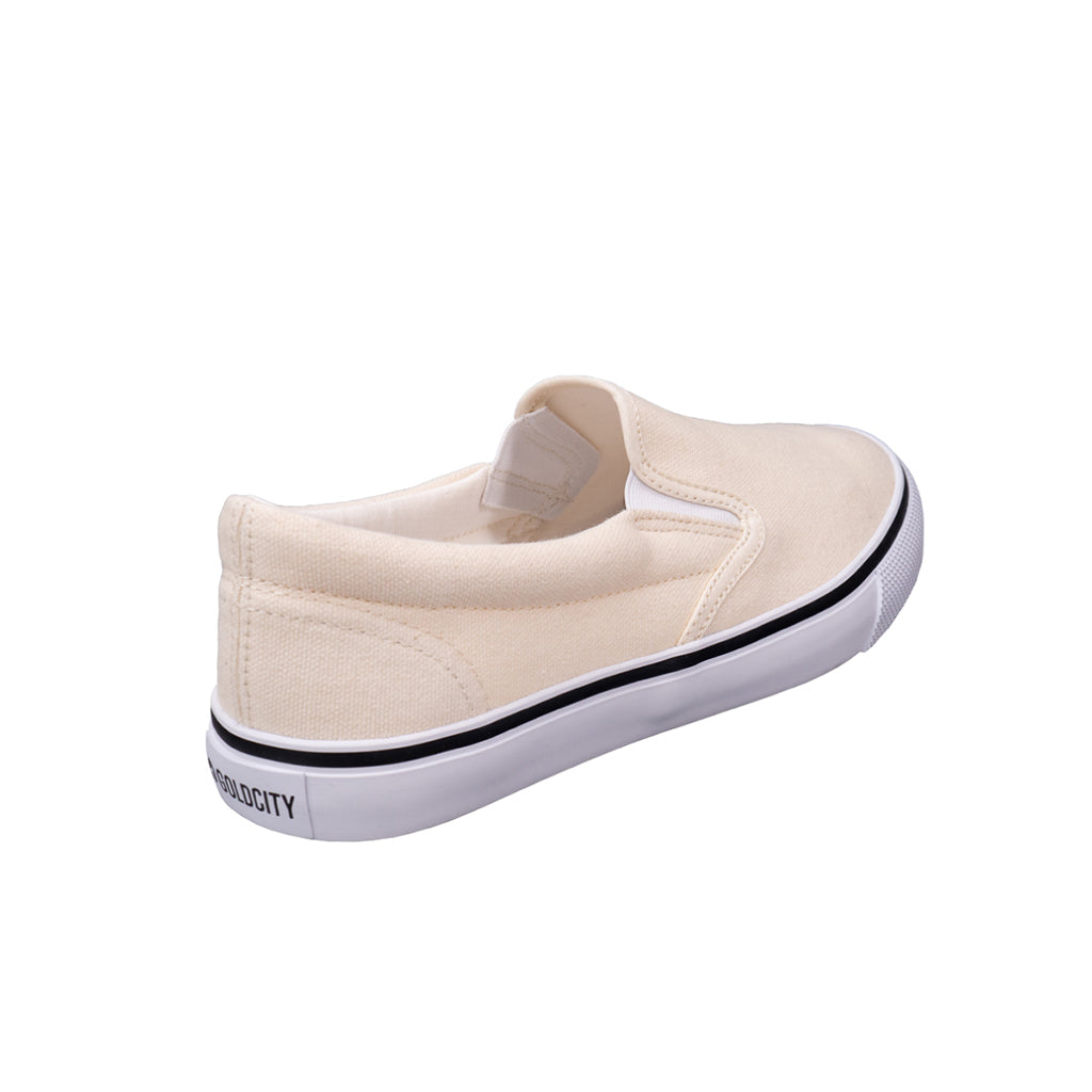 รองเท้าผ้าใบ รองเท้าสลิปออน รองเท้าผ้าใบสลิปออนผู้ชาย รองเท้าผ้าใบสลิปออนผู้หญิงสีครีม ขอบนุ่ม พื้นหนึบ ใส่สบาย 