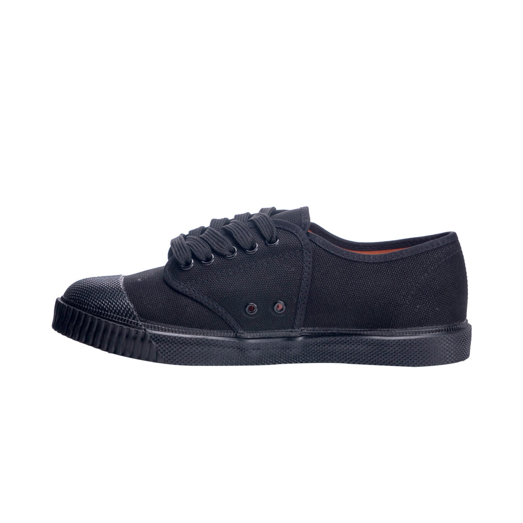 รองเท้าผ้าใบ รองเท้าผ้าใบนักเรียน รองเท้าผ้าใบนักเรียนผู้ชาย รองเท้าผ้าใบนักเรียนผู้หญิงสีดำ  ทน นุ่ม หนึบ! ใส่สบาย ระบายอากาศ